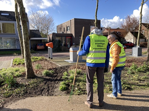 20260328 Olifanten in het park